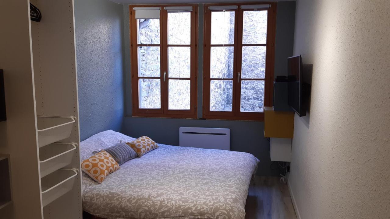 Studio 302 Au 15 Rue Battant A Besançon Extérieur photo